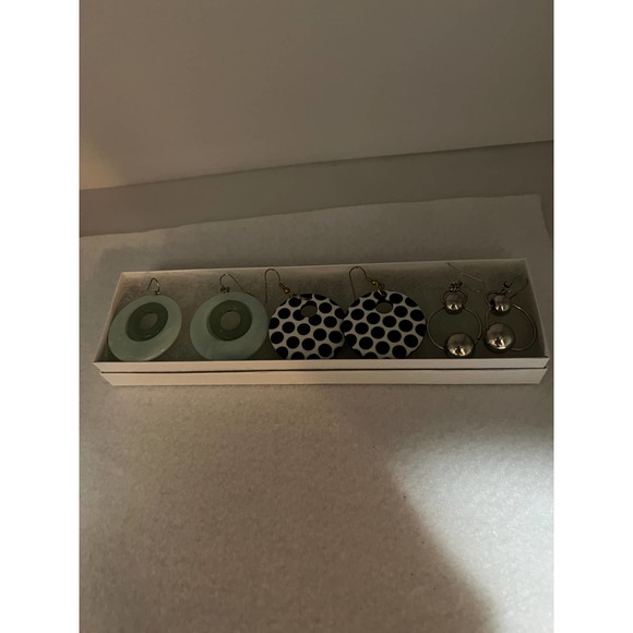 Lot of 3 Pairs French Hook Fashion Earrings - Picture 7 of 8